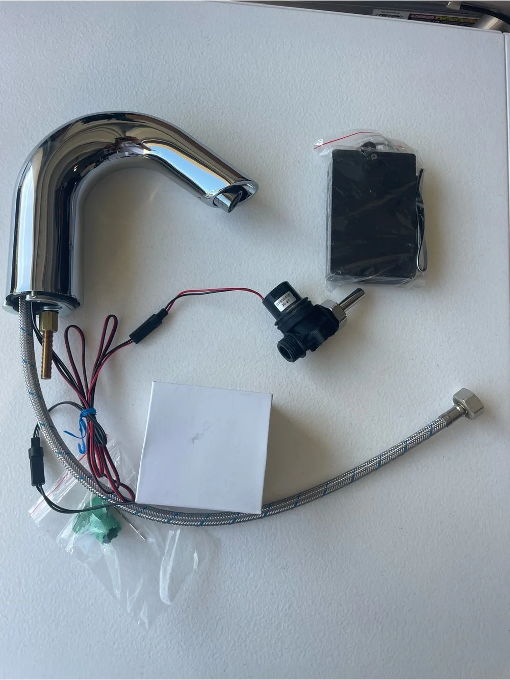 Commercial Sensor Lavatory Faucet - Chrome Touchless C-Spout